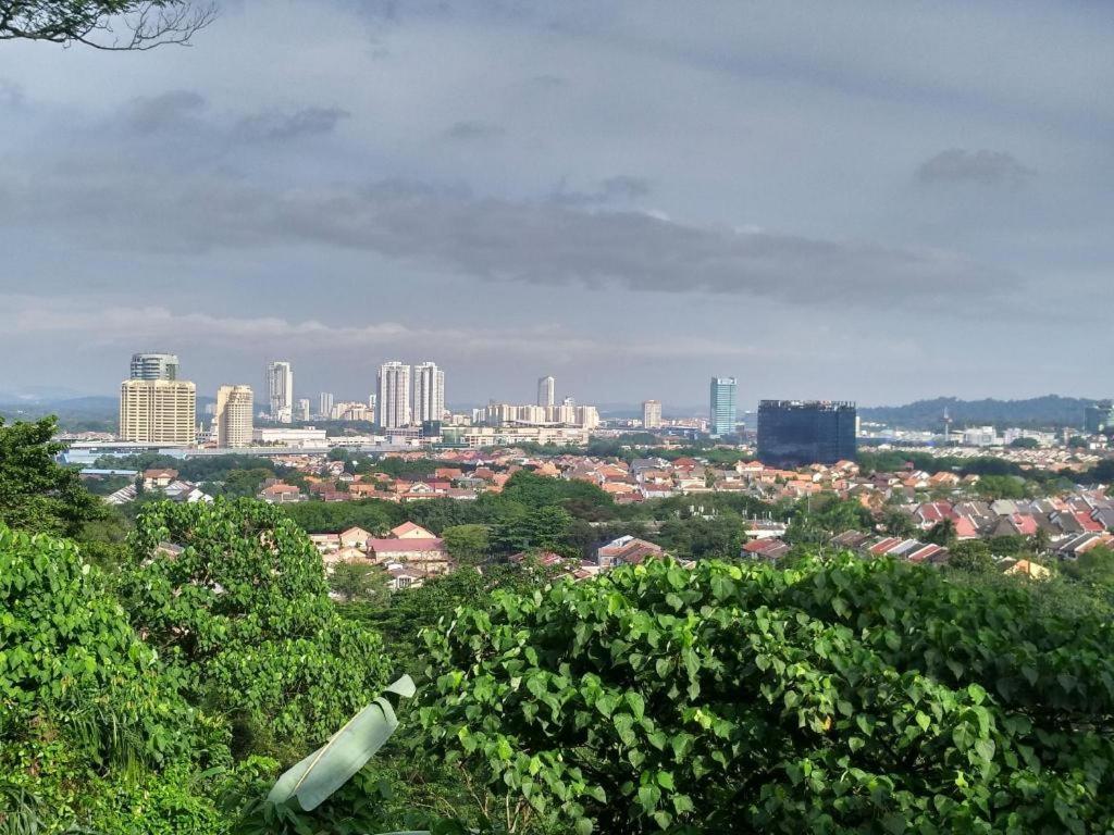 Oyo 147 De Uptown Damansara Utama Petaling Jaya